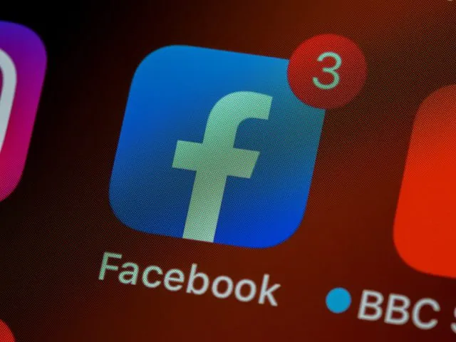 Jak pozyskać lajki na Facebooku? Skuteczne strategie