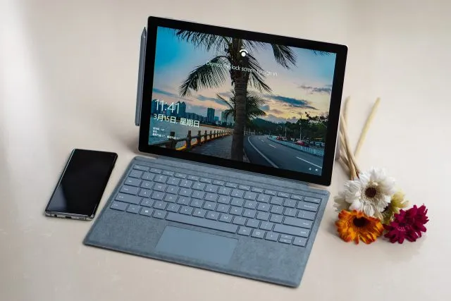Jak zainstalować Windows 11? Kompletny poradnik