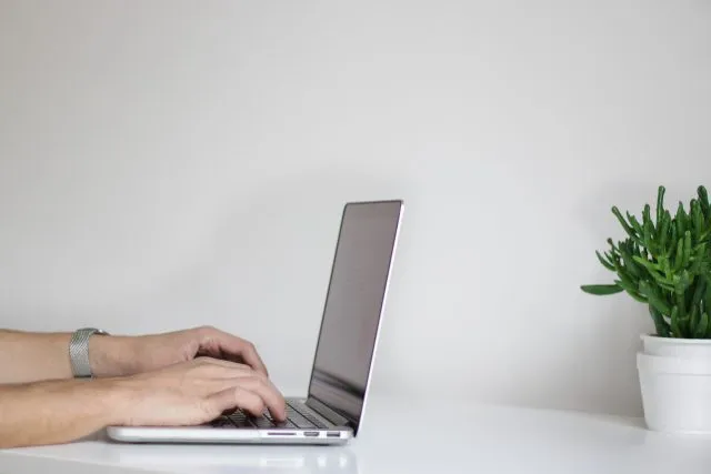 Redirect 301: Na czym polega i kiedy go używać?